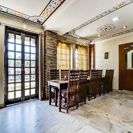 Oyo 22400 Hotel Lichana Haveli Джайпур Екстер'єр фото