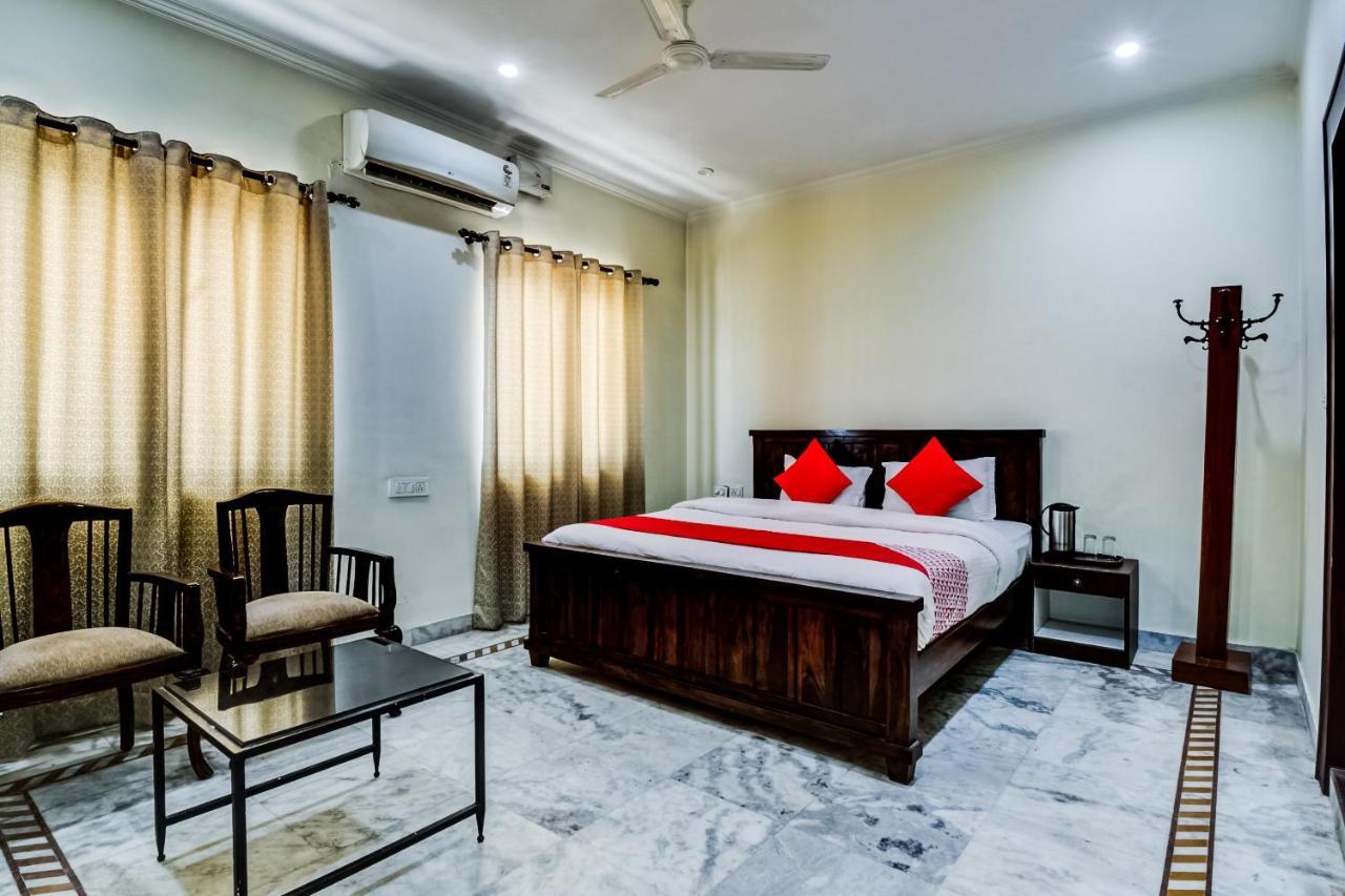 Oyo 22400 Hotel Lichana Haveli Джайпур Екстер'єр фото