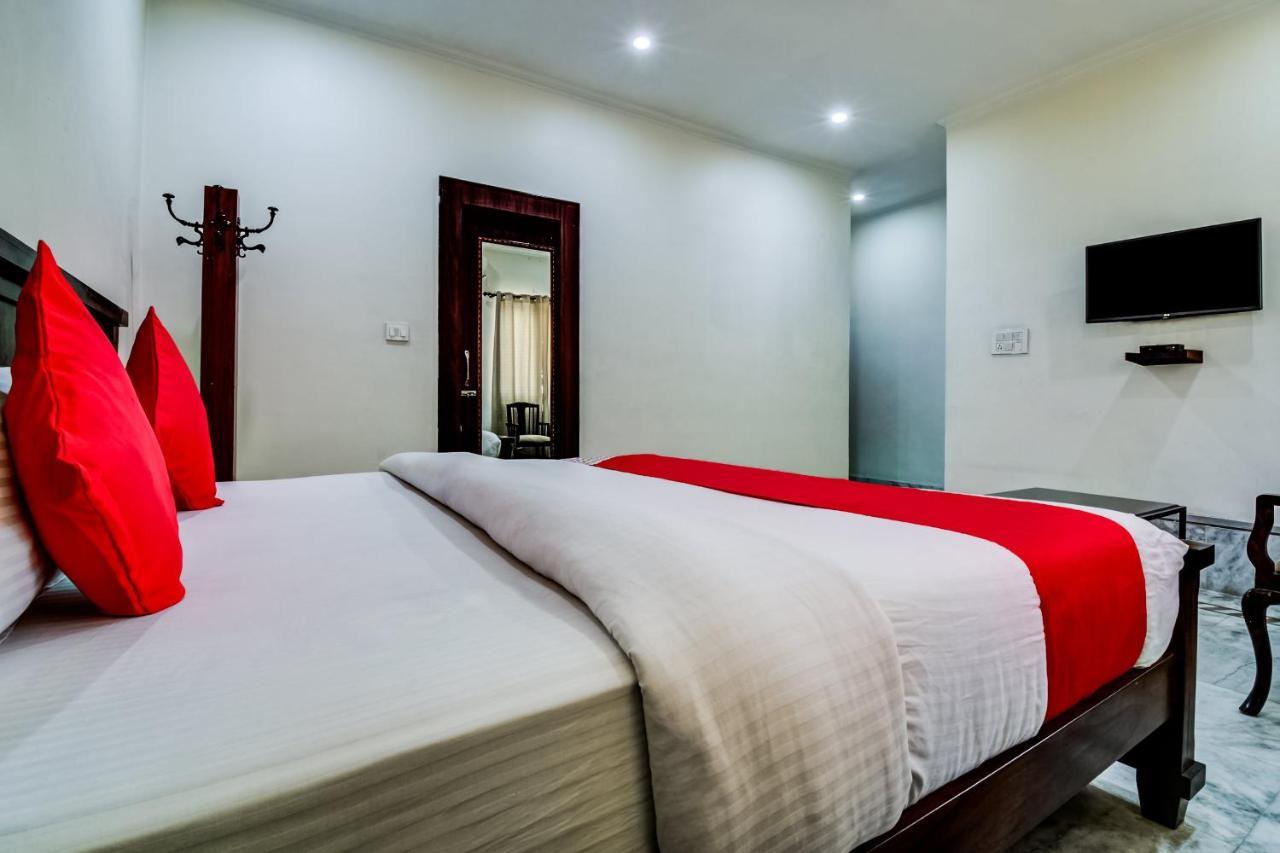 Oyo 22400 Hotel Lichana Haveli Джайпур Екстер'єр фото