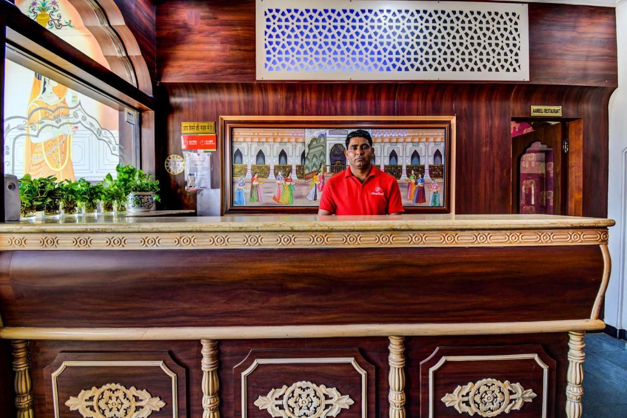 Oyo 22400 Hotel Lichana Haveli Джайпур Екстер'єр фото