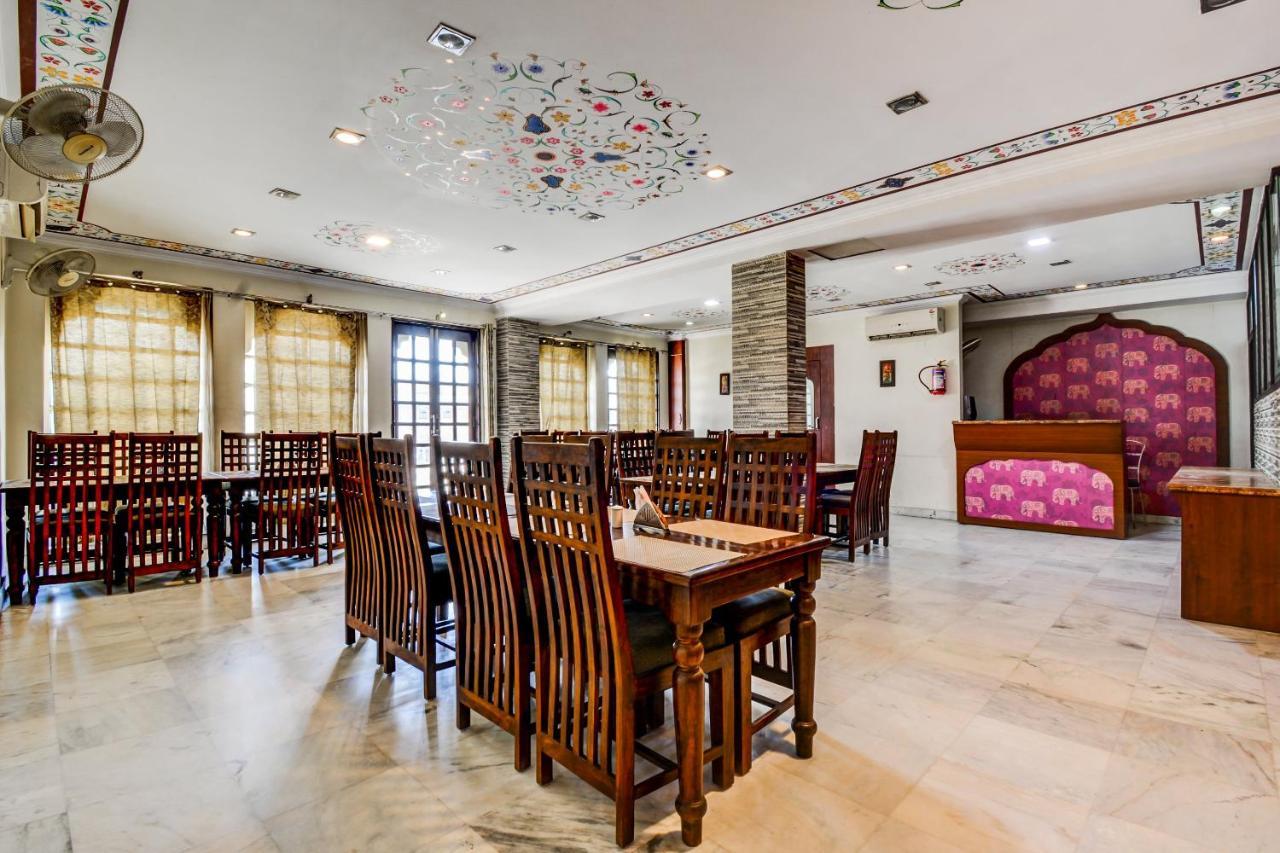 Oyo 22400 Hotel Lichana Haveli Джайпур Екстер'єр фото