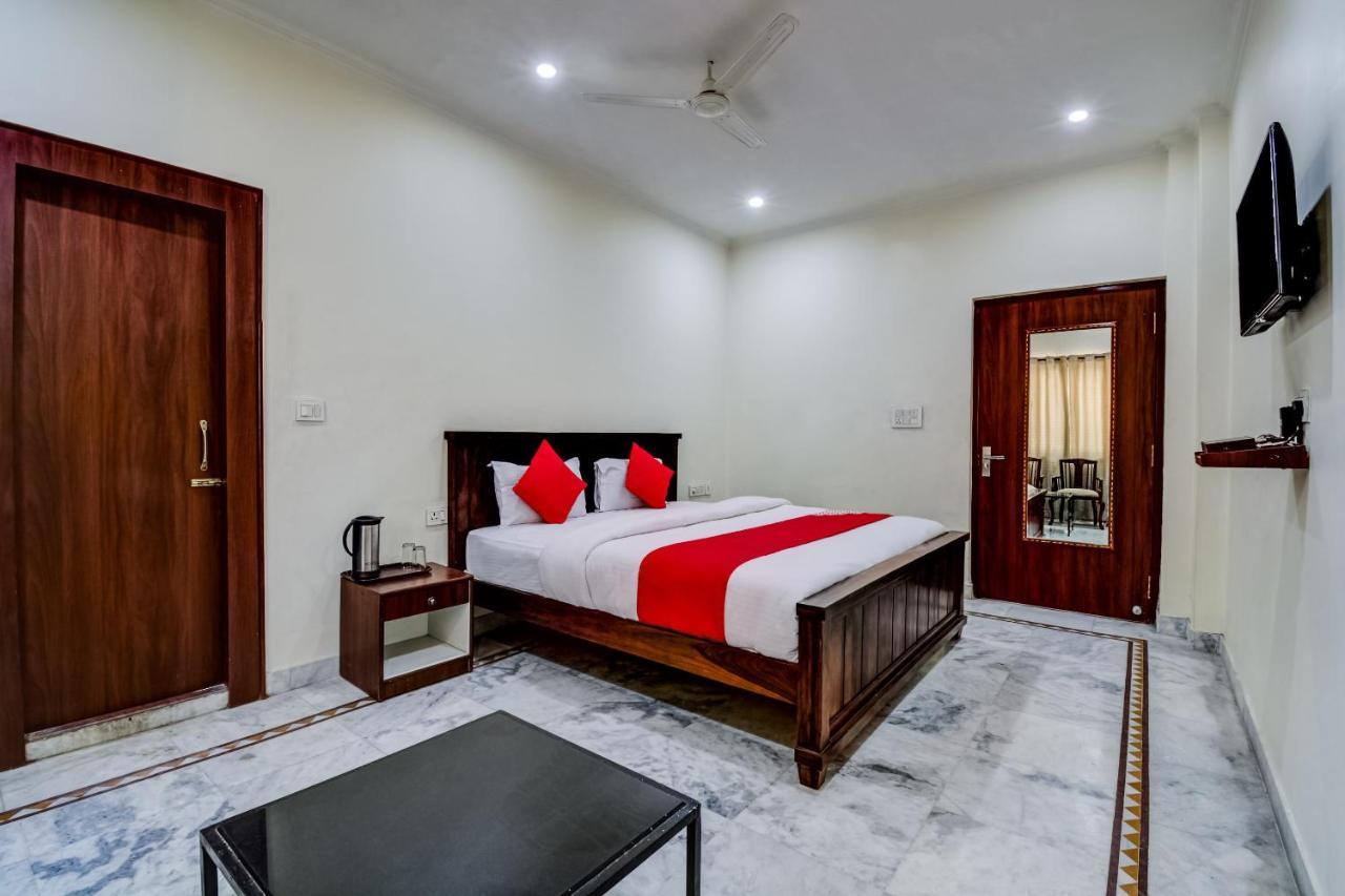 Oyo 22400 Hotel Lichana Haveli Джайпур Екстер'єр фото