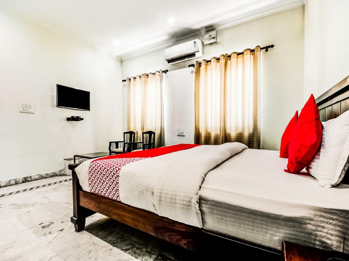 Oyo 22400 Hotel Lichana Haveli Джайпур Екстер'єр фото