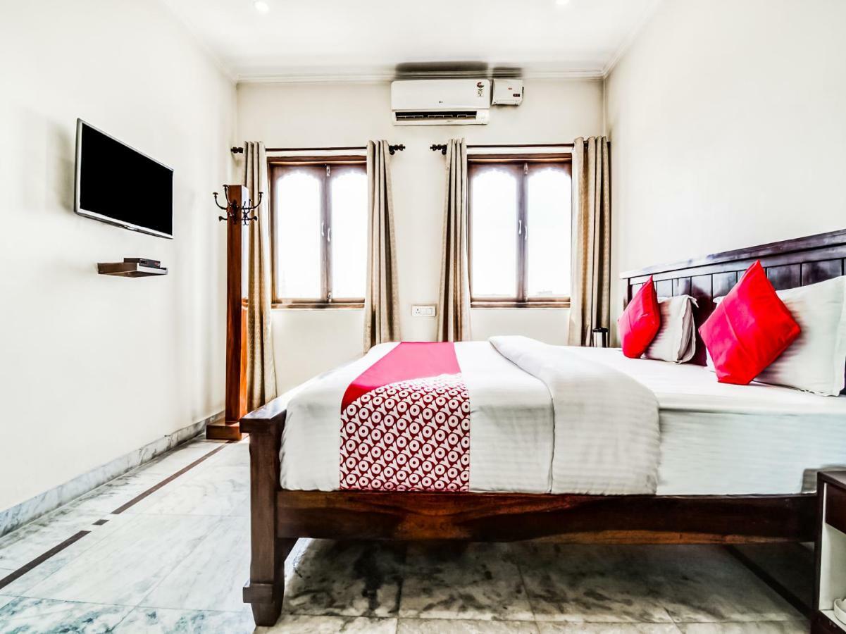 Oyo 22400 Hotel Lichana Haveli Джайпур Екстер'єр фото