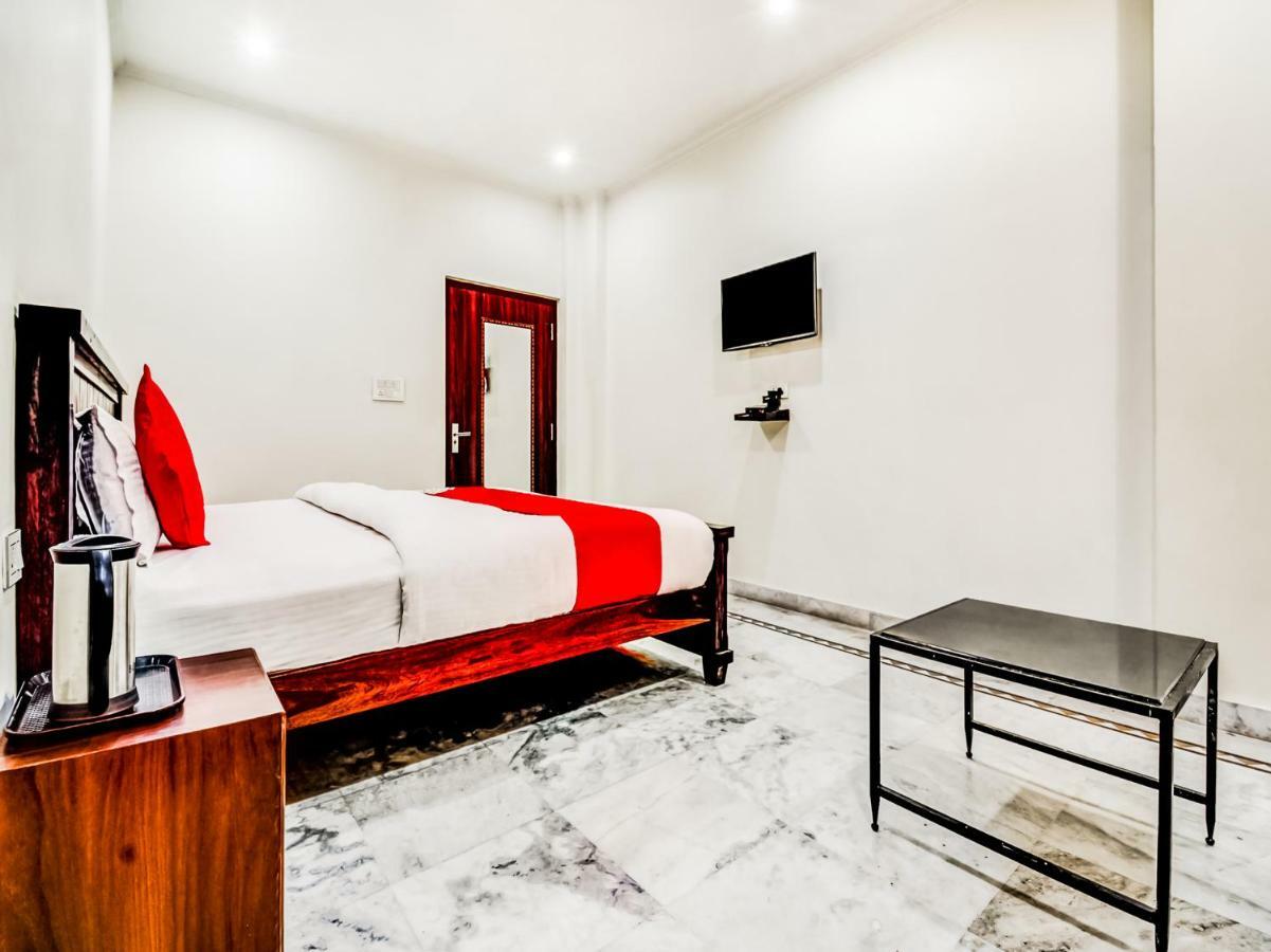 Oyo 22400 Hotel Lichana Haveli Джайпур Екстер'єр фото