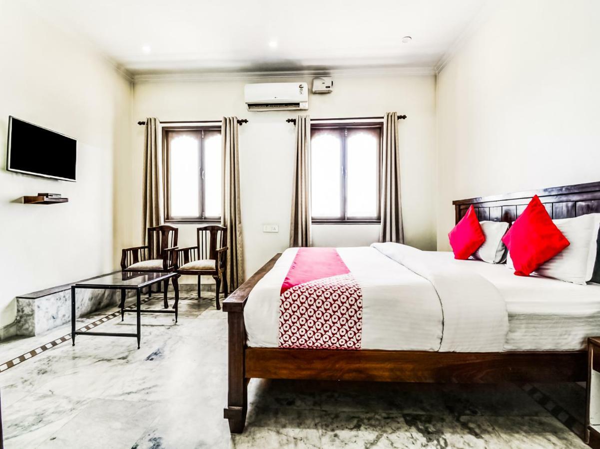 Oyo 22400 Hotel Lichana Haveli Джайпур Екстер'єр фото